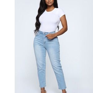 👖High rise mom jeans